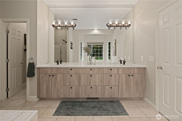 24878 SE 372nd Street, Enumclaw, WA 98022