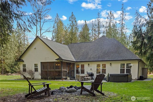 24878 SE 372nd Street, Enumclaw, WA 98022