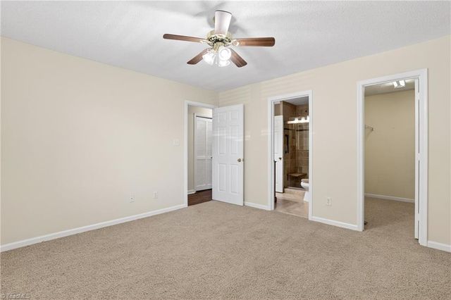 2804 Waters Edge Lane, Greensboro, NC 27410