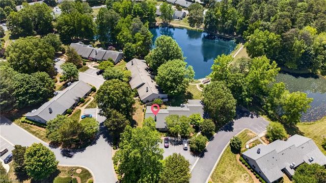 2804 Waters Edge Lane, Greensboro, NC 27410