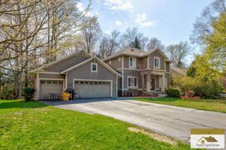 14828 Creek Edge Drive, Holland, MI 49424
