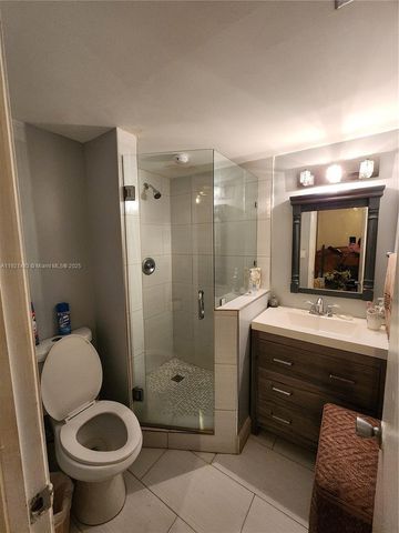 900 Colony Point Cir 107, Pembroke Pines, FL 33026