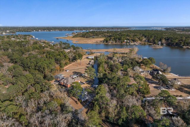 5001 Audubon Drive, Mobile, AL 36619