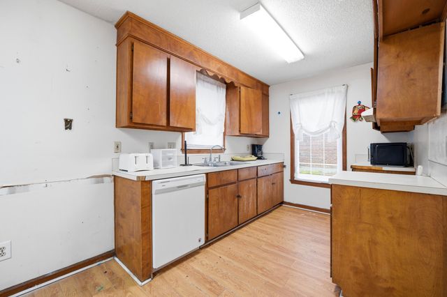 522 Temple Road, Ladson, SC 29456