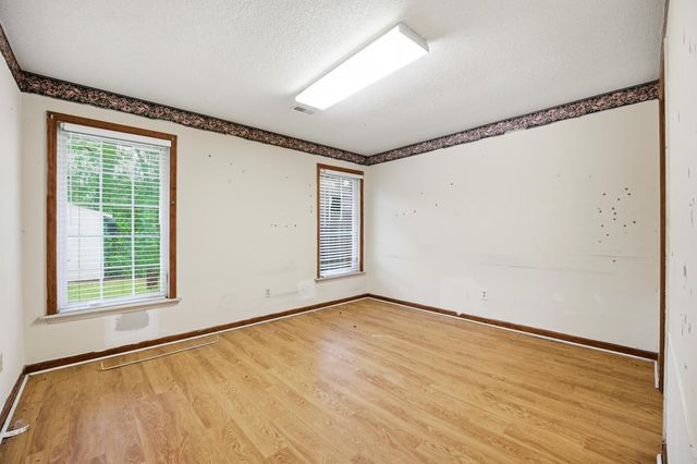 522 Temple Road, Ladson, SC 29456