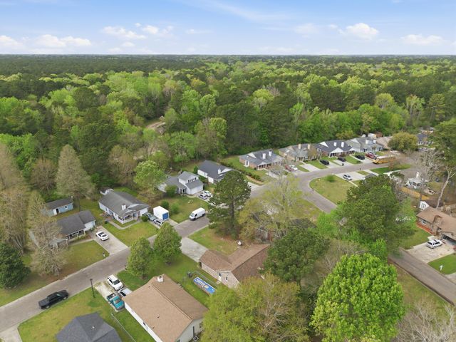 522 Temple Road, Ladson, SC 29456