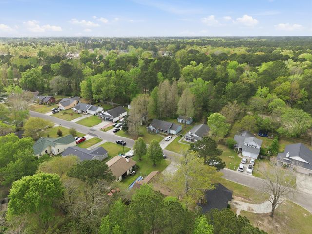 522 Temple Road, Ladson, SC 29456