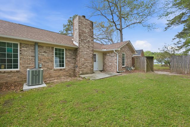 522 Temple Road, Ladson, SC 29456