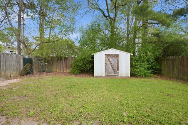 522 Temple Road, Ladson, SC 29456