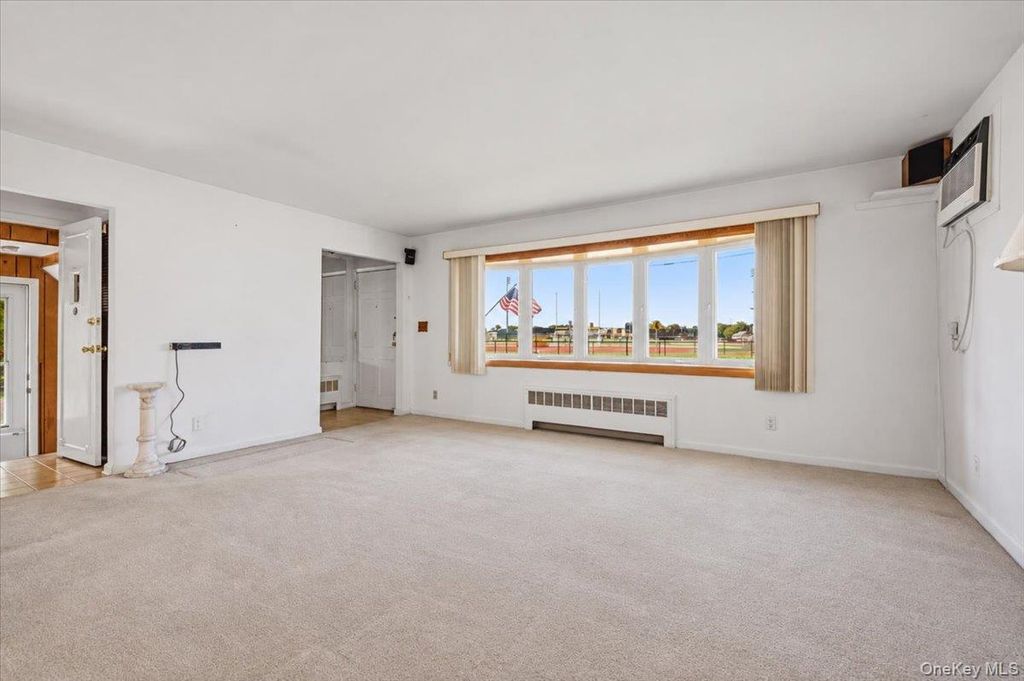 634 Broadway, Bethpage, NY 11714 — photo 3