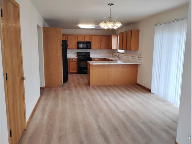 8469 Three Silos Dr, Wellington, CO 80549