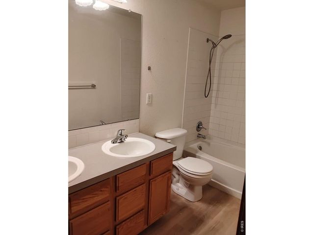 8469 Three Silos Dr, Wellington, CO 80549