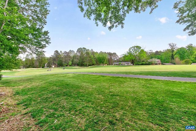 10 LOCKS RD, Palmyra, VA 22963