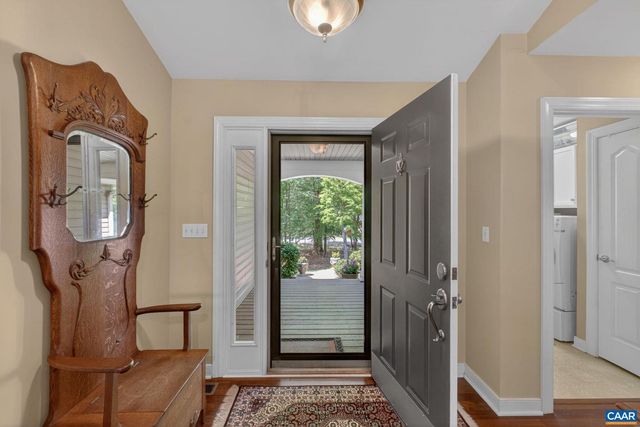10 LOCKS RD, Palmyra, VA 22963