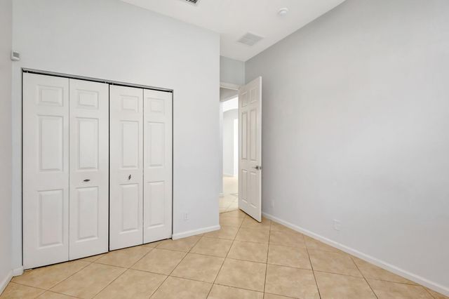 154 NW Swann Mill Circle, Port St. Lucie, Port St Lucie, FL 34986