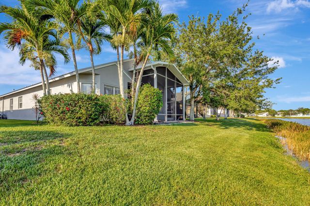 154 NW Swann Mill Circle, Port St. Lucie, Port St Lucie, FL 34986