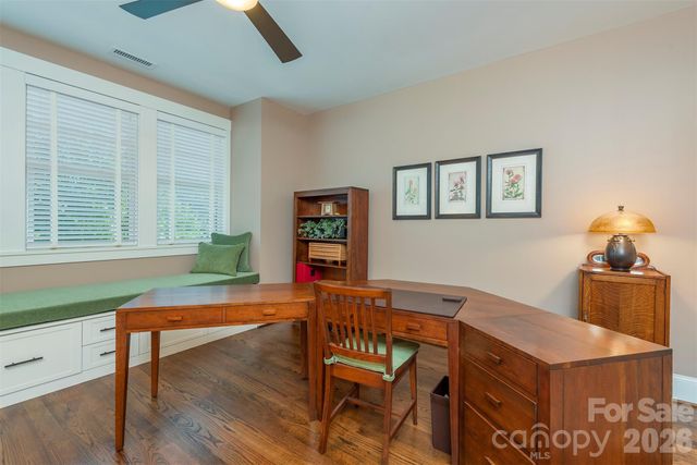 13 Fitzgerald Road, Black Mountain, NC 28711