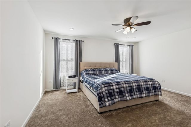 4241 Wanderlust Drive, Algonquin, IL 60102