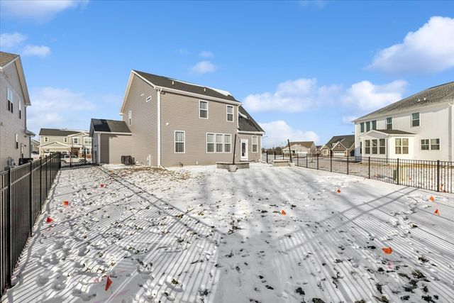 4241 Wanderlust Drive, Algonquin, IL 60102