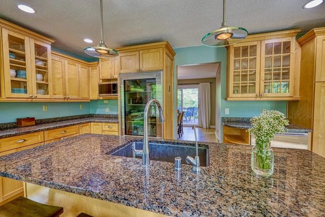 100 Melody Circle, Verona, WI 53593