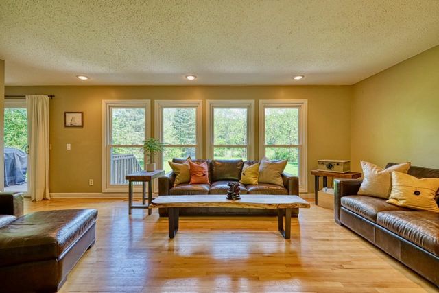 100 Melody Circle, Verona, WI 53593