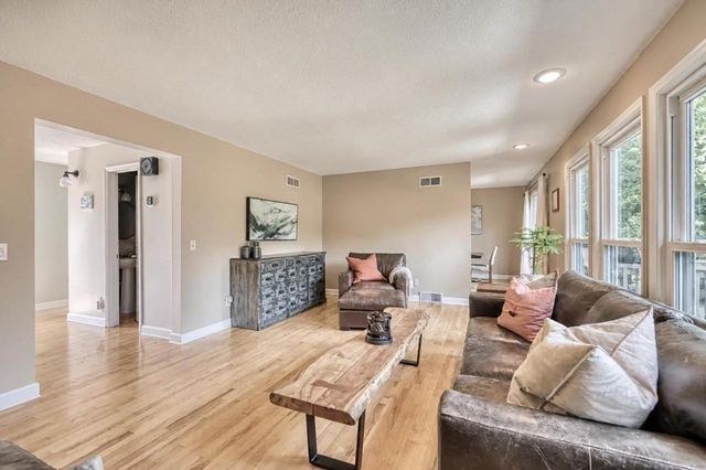 100 Melody Circle, Verona, WI 53593