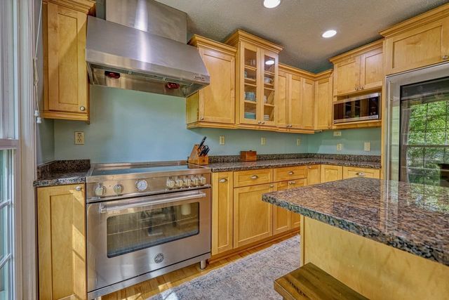 100 Melody Circle, Verona, WI 53593