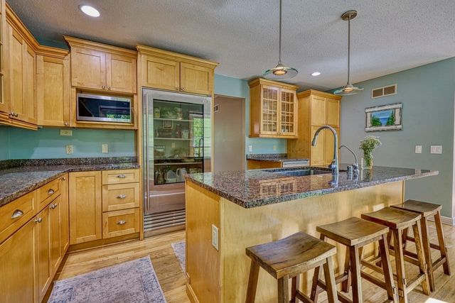 100 Melody Circle, Verona, WI 53593