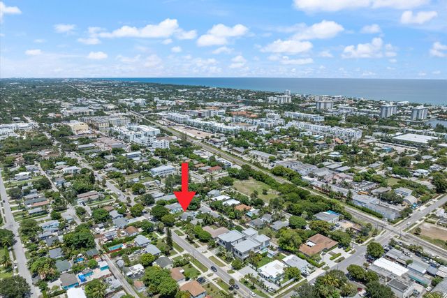 321 S Swinton Avenue, Delray Beach, FL 33444