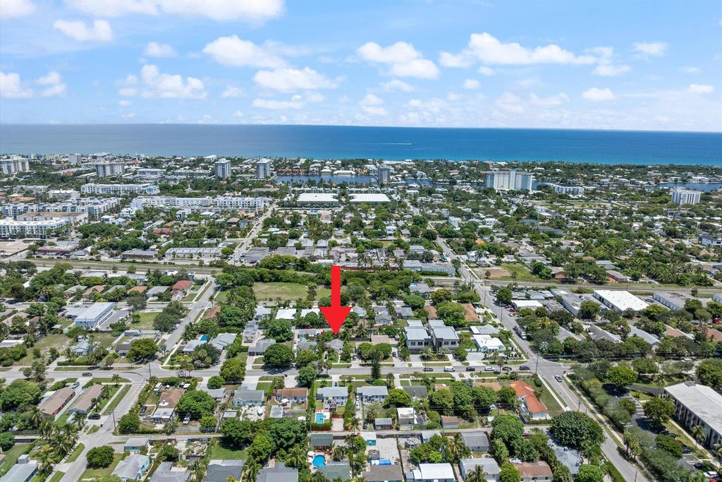 321 S Swinton Avenue, Delray Beach, FL 33444