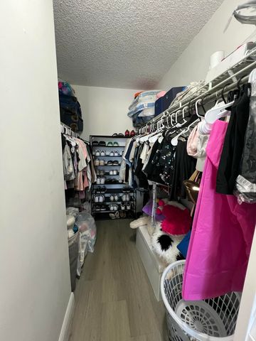 1007 Green Pine Boulevard D2, West Palm Beach, FL 33409
