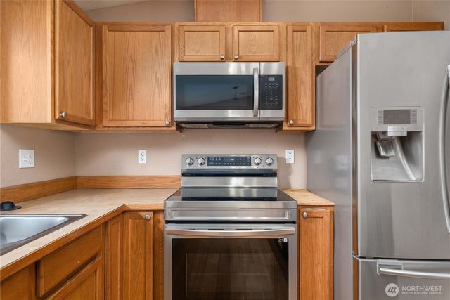 31509 61st Avenue S, Roy, WA 98580