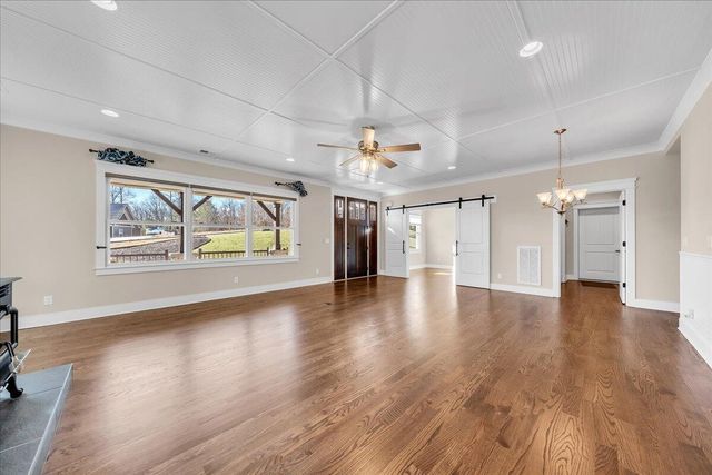 234 Lookout View Drive, Jasper, TN 37347