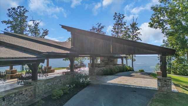 234 Lookout View Drive, Jasper, TN 37347