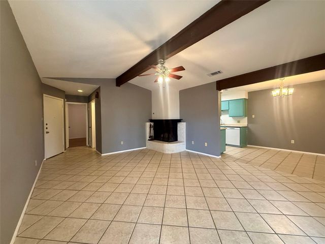 1309 Barbara DR, San Marcos, TX 78666