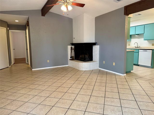 1309 Barbara DR, San Marcos, TX 78666