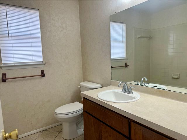 1309 Barbara DR, San Marcos, TX 78666