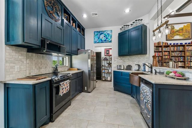 8580 N Luther Road, Harrah, OK 73045