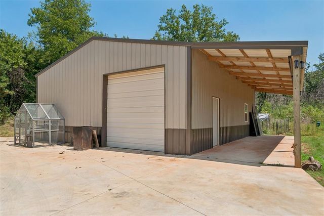 8580 N Luther Road, Harrah, OK 73045