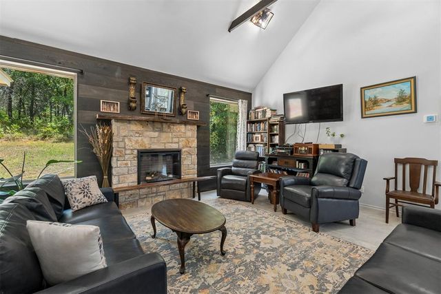 8580 N Luther Road, Harrah, OK 73045