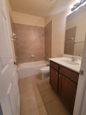 3537 W 89th Pl NA, Hialeah, FL 33018