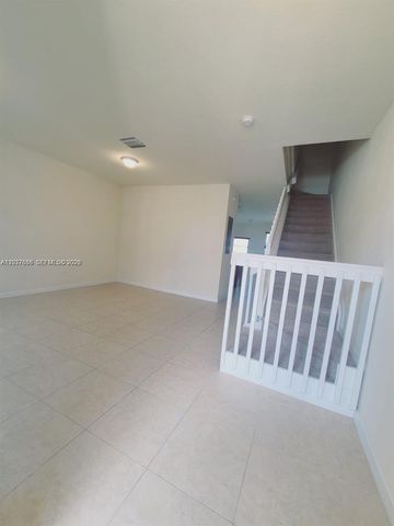 3537 W 89th Pl NA, Hialeah, FL 33018