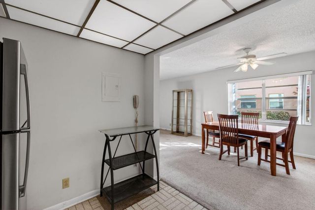 642 Burgundy N, Delray Beach, FL 33484