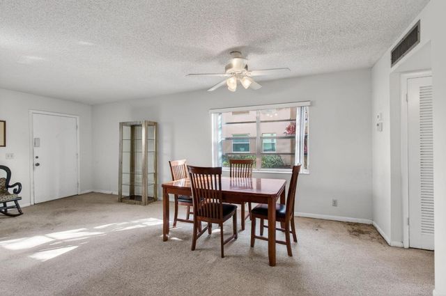 642 Burgundy N, Delray Beach, FL 33484