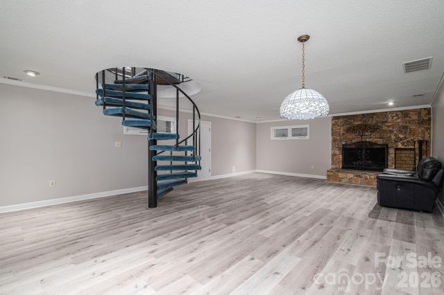 1432 Laurel Lane, Gastonia, NC 28054