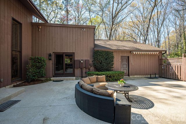 1432 Laurel Lane, Gastonia, NC 28054