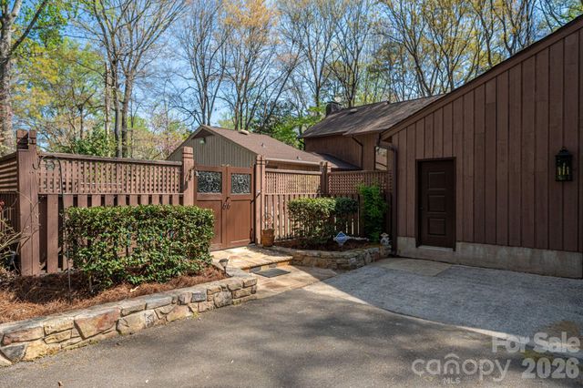 1432 Laurel Lane, Gastonia, NC 28054