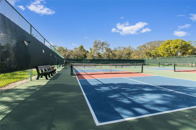 70 CENTER OAK CIRCLE, Spring Hill, FL 34609