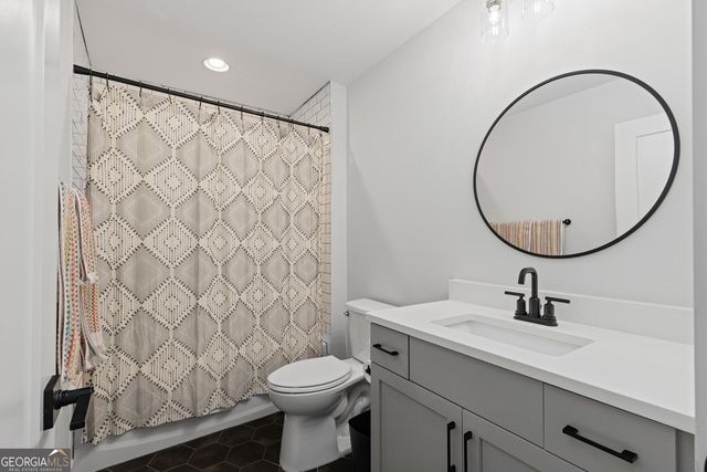 304 Mado Lane, Chattahoochee Hills, GA 30268
