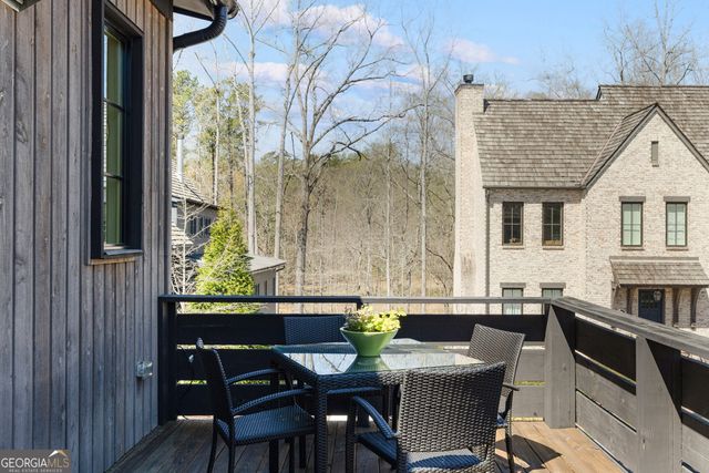 304 Mado Lane, Chattahoochee Hills, GA 30268